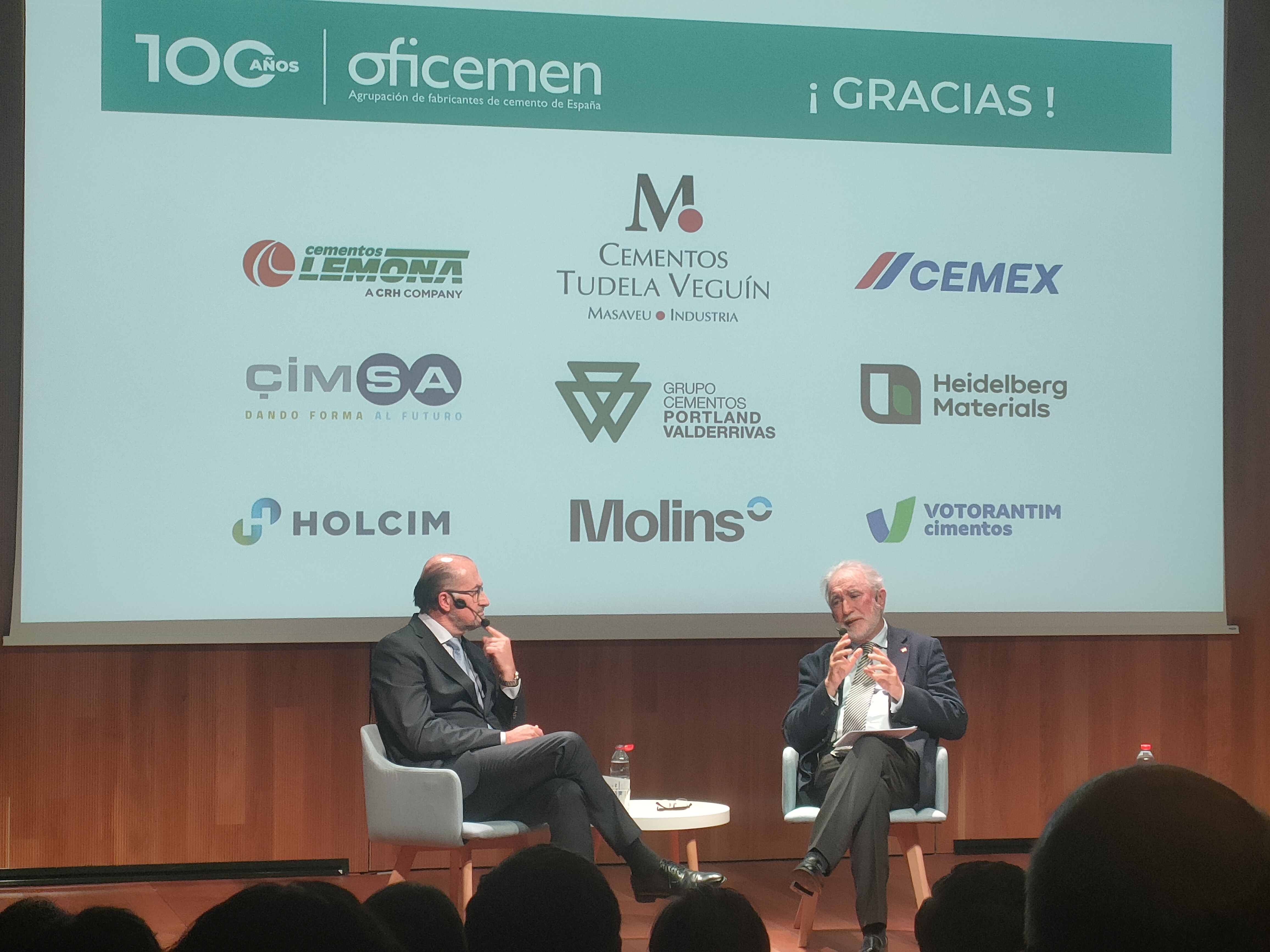 La industria cementera española celebra el Centenario de Oficemen